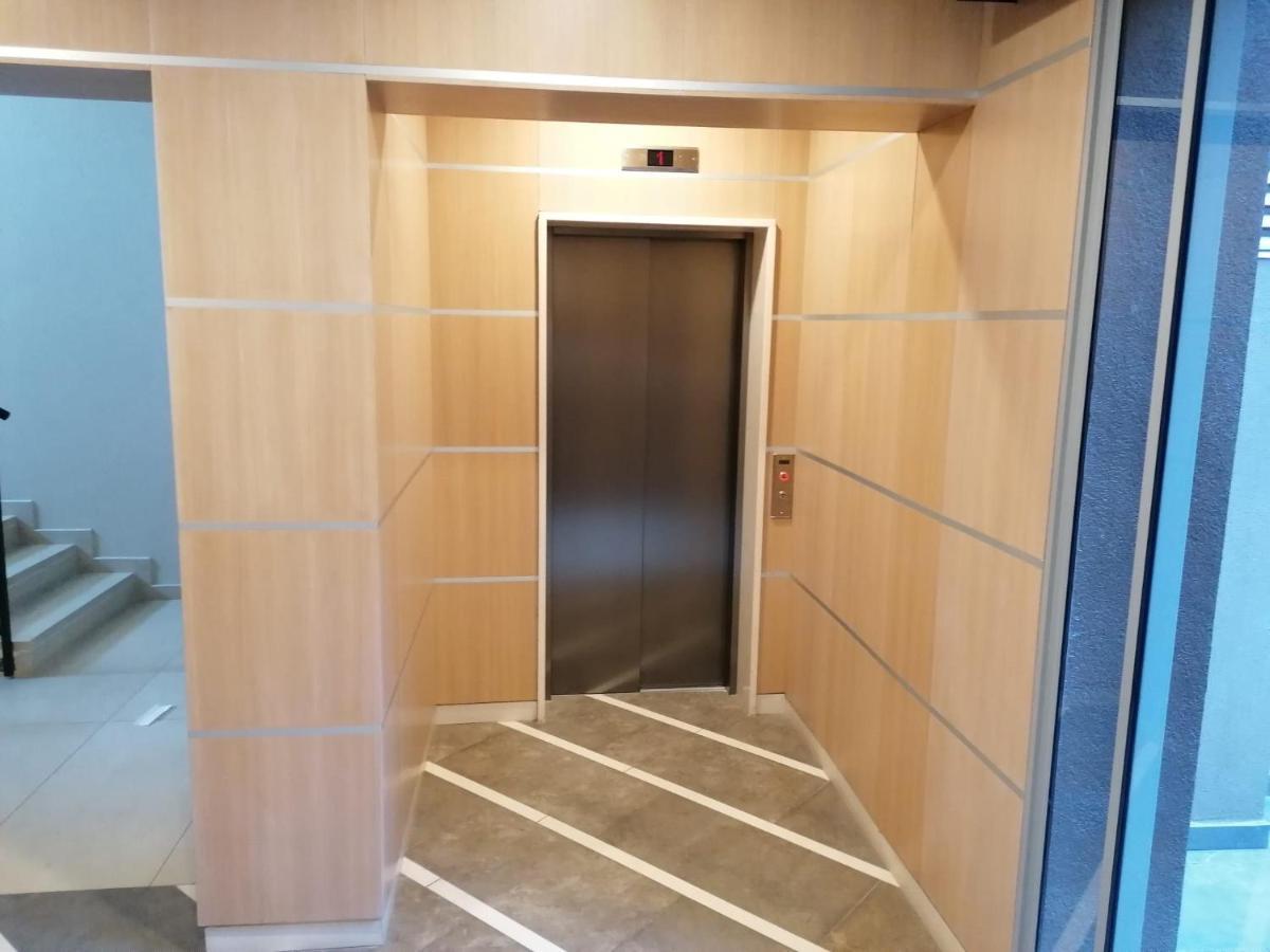 Ferienwohnung Miniapart Vico V Bari Exterior foto